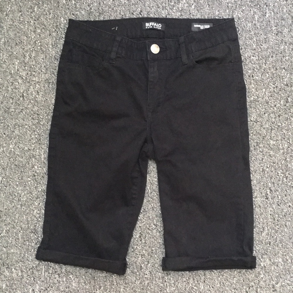 Buffalo Black Bermuda Shorts Size 4